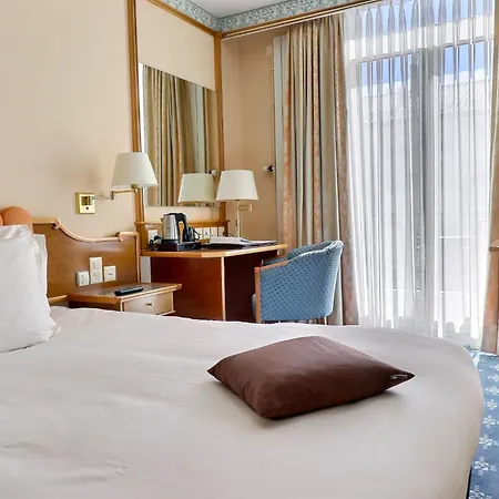 فندق Mirabeau, Bw Signature Collection, 4*