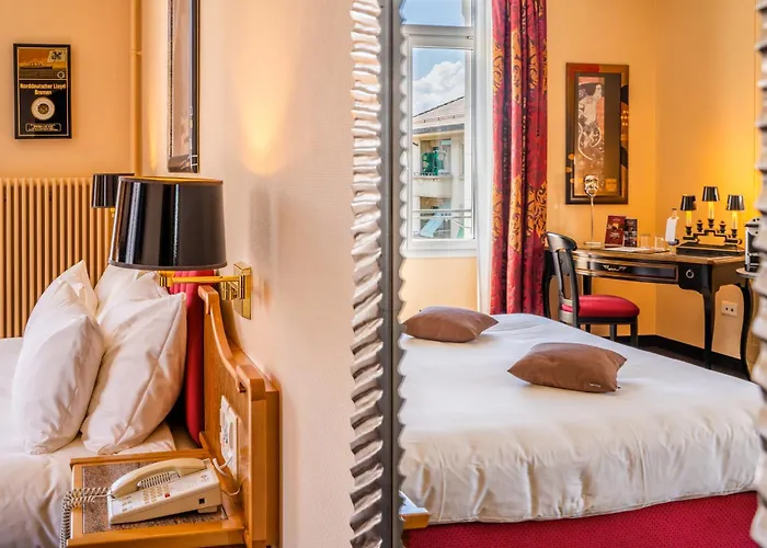 Mirabeau, Bw Signature Collection,